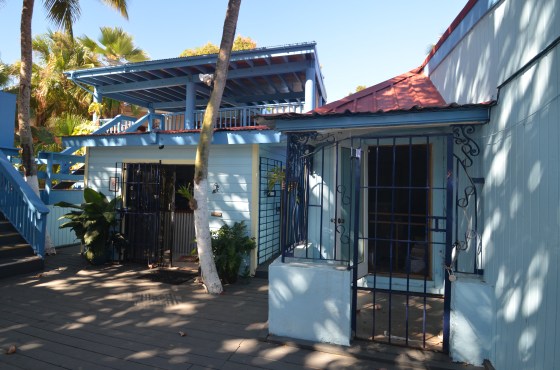 The "Lobby" of Olga's Fancy